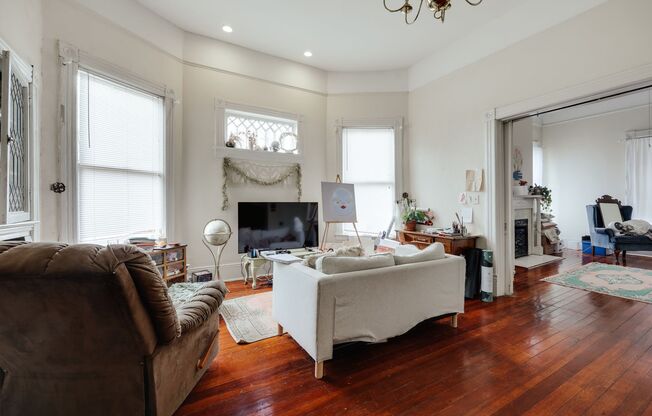 295 Oglethorpe Ave