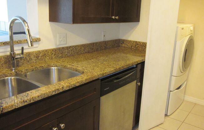 2 beds, 2 baths, $1,650, Unit # 514