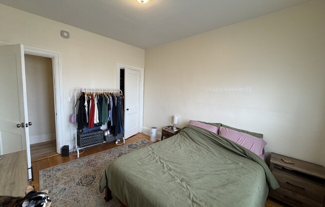 1212 COMMONWEALTH AVE