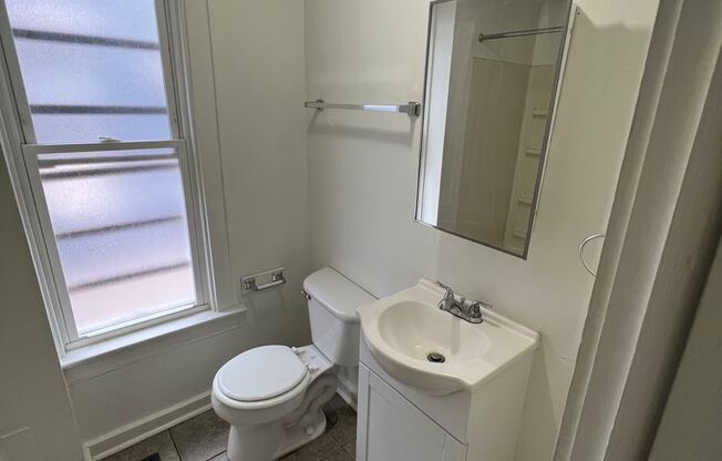 1 bed, 1 bath, 600 sqft, $825, Unit 1476