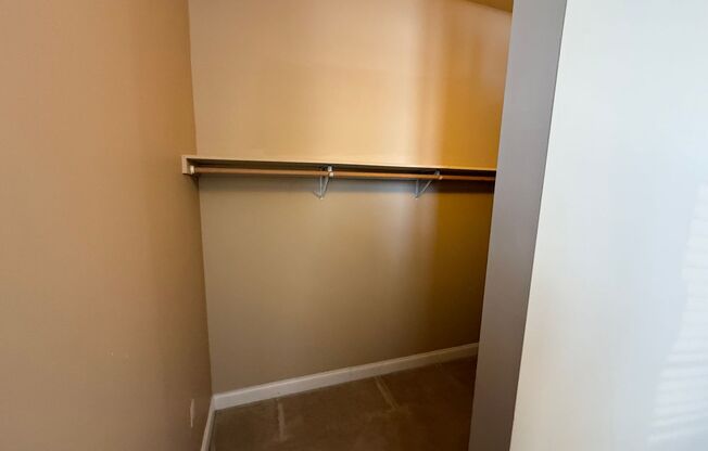 1 bed, 1 bath, 588 sqft, $1,095, Unit Apt 302