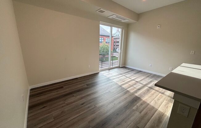 1 bed, 1 bath, 586 sqft, $1,499, Unit 820 #209