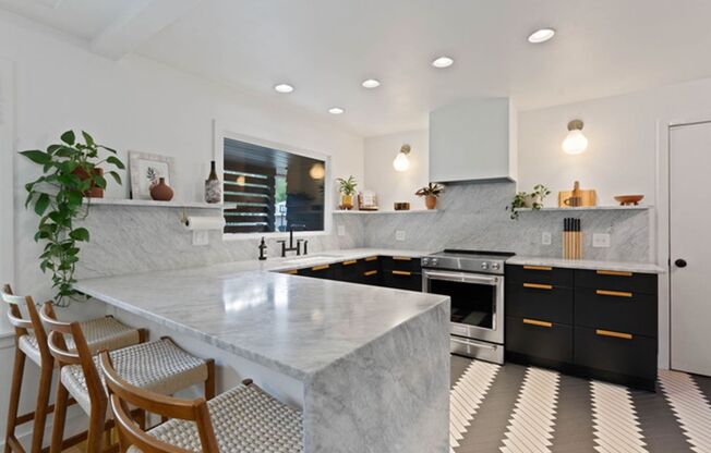 Beautiful Single Family Home!