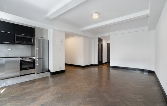 Studio, 1 bath, $3,950, Unit 3E