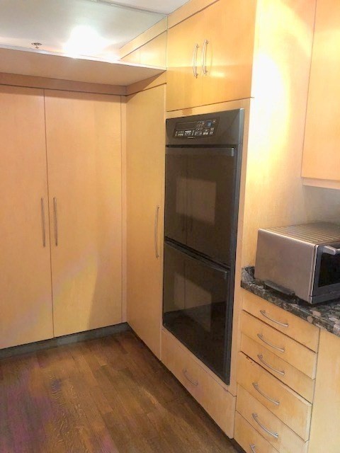 3 beds, 2.5 baths, 1,905 sqft, $6,200, Unit 20