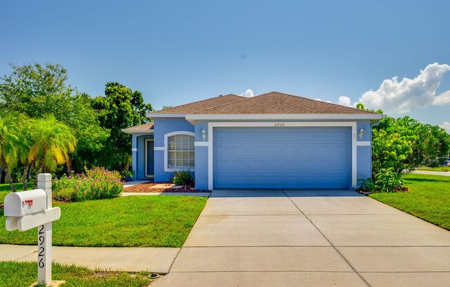 Key Vista home on cul-de-sac