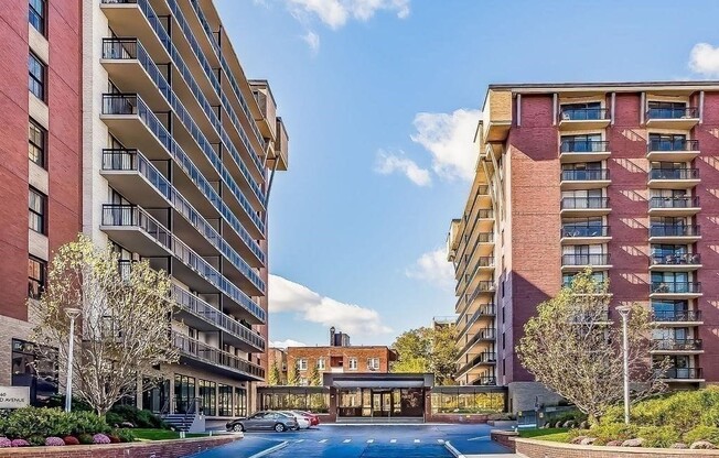 50 LONGWOOD AVE