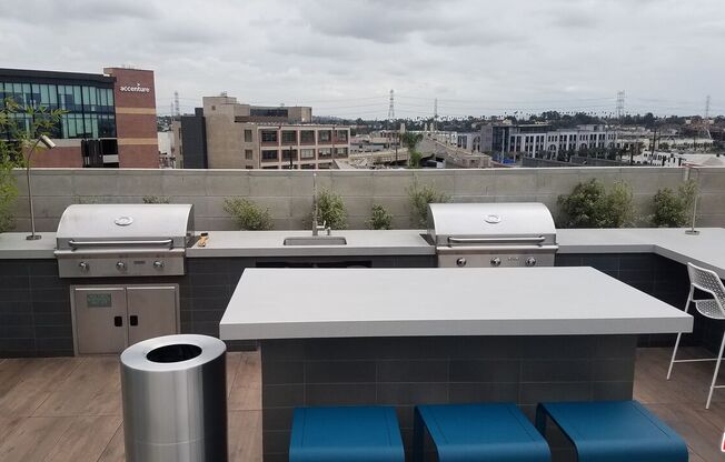 2 beds, 2 baths, 1,670 sqft, $5,995, Unit 556