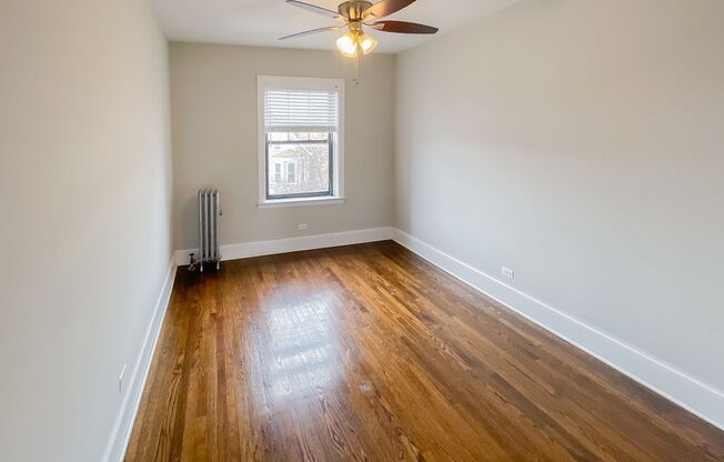 2 beds, 1 bath, 1,105 sqft, $2,550, Unit 2211-3