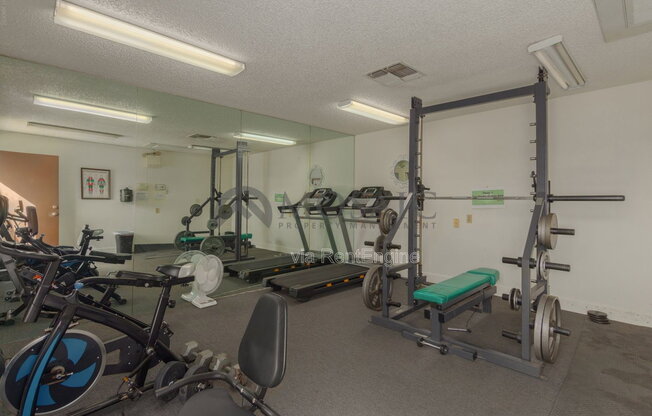 2 beds, 2 baths, 1,000 sqft, $1,415, Unit 241