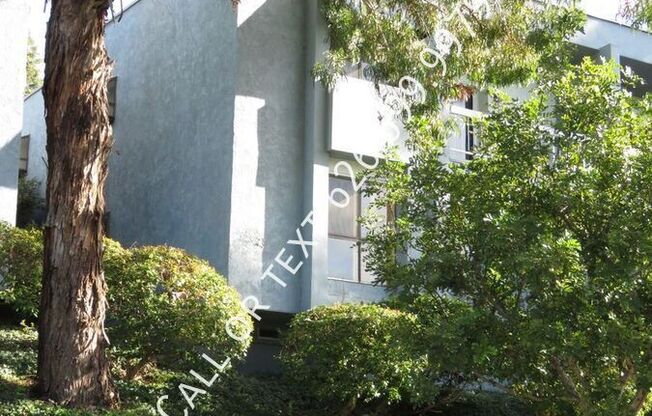 617 CABRILLO VILLA