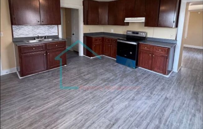 2 Bedroom 1 Bath Available!