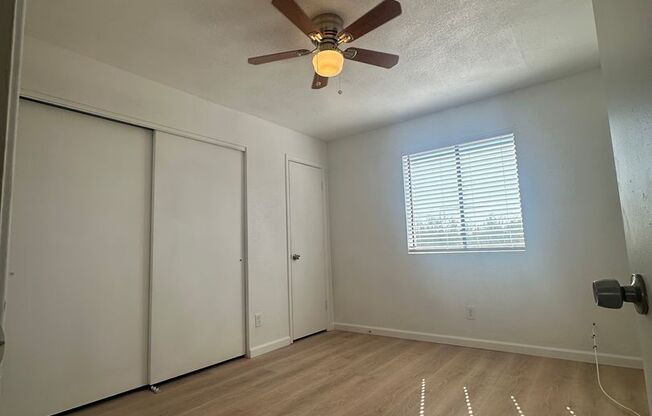 2 beds, 1 bath, $1,300