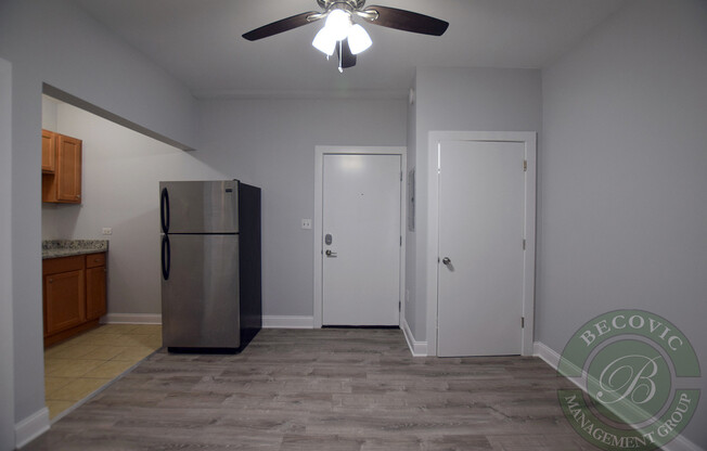 Studio, 1 bath, 200 sqft, $1,225, Unit 1456-205