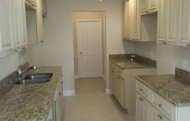 4 bedroom 2.5 bath for rent