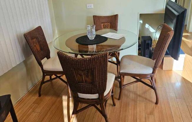 Beautiful 1 bedroom 1 bath furnished Manufactured home for rent in Regency Cove, a 55+ gated community.