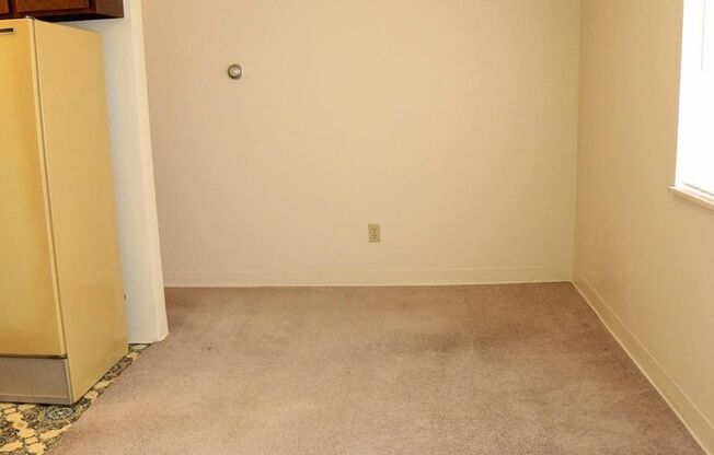 1 bed, 1 bath, $1,295, Unit # I 206