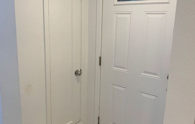 Modern 2-Bedroom Unit – $2,200/month