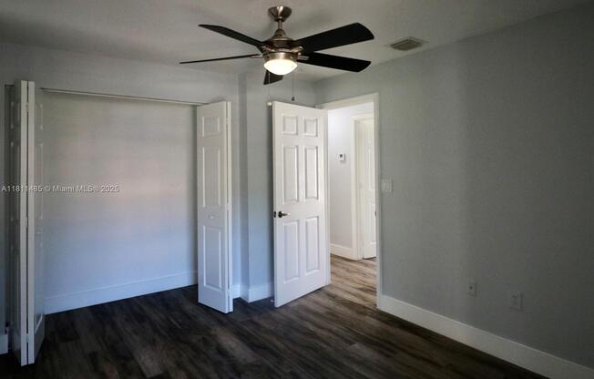 1132 NW 143 AVE