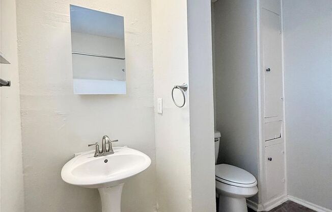 1 bed, 1 bath, $750, Unit MA934