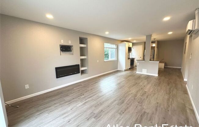 6741 Dublin Loop West