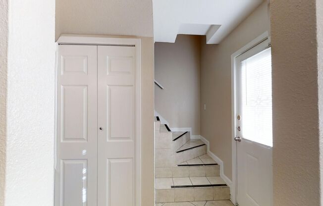 2 beds, 2.5 baths, 1,031 sqft, $1,339, Unit 06