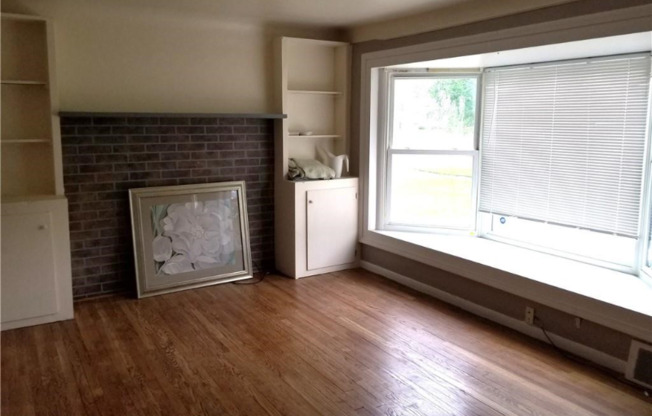 469 TERRACE DR