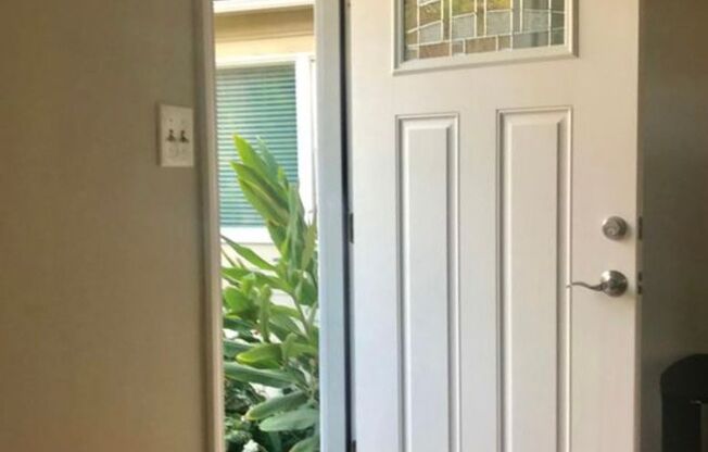 S-1216 -1222 West Victory Boulevard