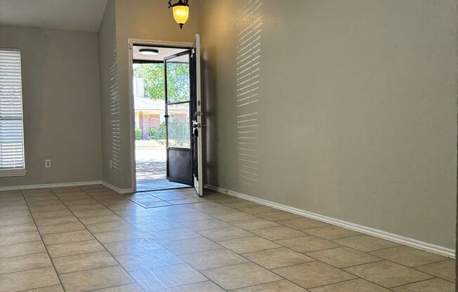 Duplex Coming soon-Grapevine Colleyville ISD