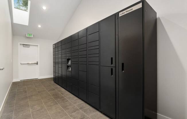 The Lakehouse Apartments Package Lockers