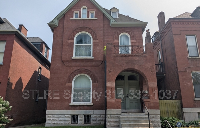 3308 SHENANDOAH AVE