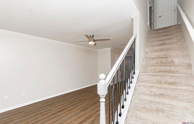 2 beds, 1.5 baths, $1,450, Unit # 27