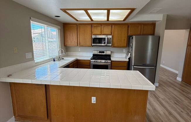 Beautiful 3 Bedroom Home in Eldorado Community