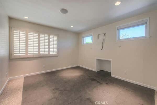 5 beds, 4 baths, 2,922 sqft, $8,950