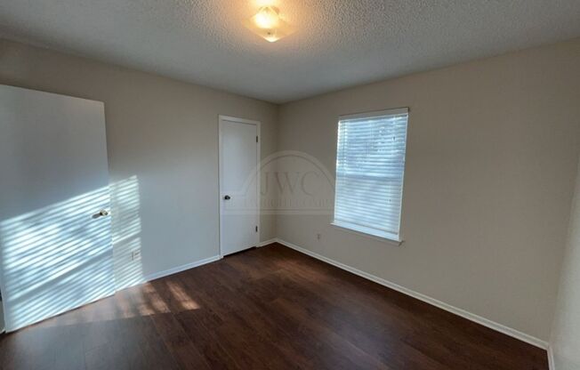 2 beds, 1 bath, $795, Unit 810 N. 5th St Unit B