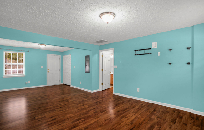 1812 SHIVA CT