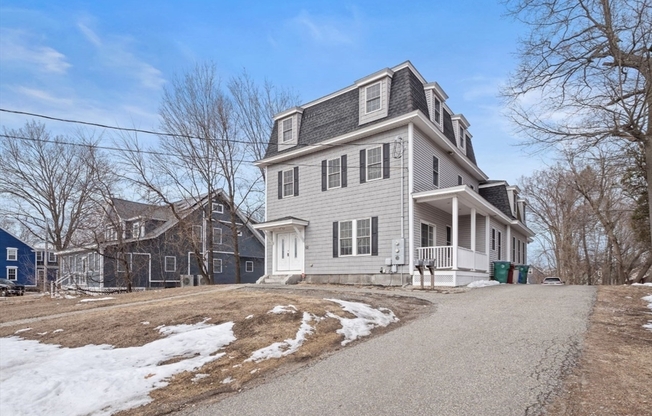 63 VARNUM AVE