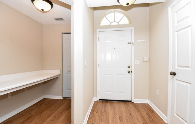 Ground Floor 2BR/2BA Condo in The Links at Haile Plantation – $1,800/month