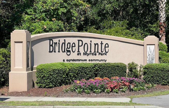 Beautifully Updated 3-Bedroom in Bridgepointe