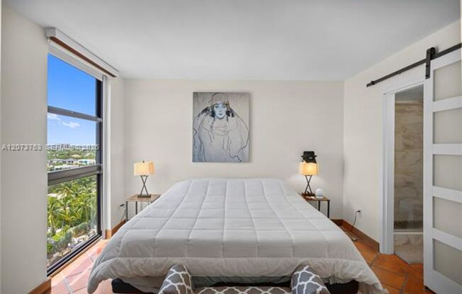 2 beds, 2 baths, $3,000, Unit # 1204