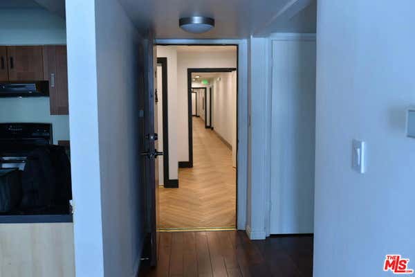 1 bed, 1 bath, 777 sqft, $2,350, Unit 301