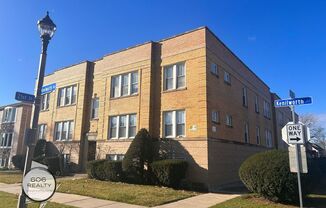 Wonderful Berwyn Apts for Rent!