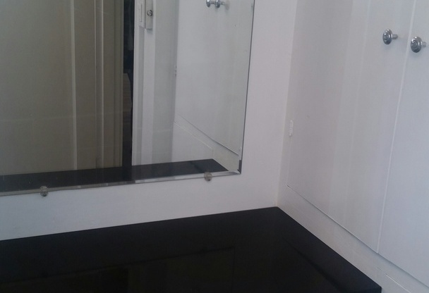 1 bed, 1 bath, 740 sqft, $1,575, Unit 35