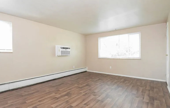 1675 N Upham Street – Beautiful 8-Unit Community in Lakewood, CO