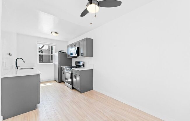 3761 Jasmine Ave.