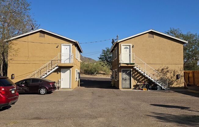 Sunnyslope- 2 Bedroom/ 1 Bath upstairs Apt.