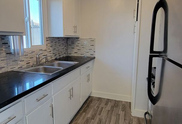 105 N 14th St