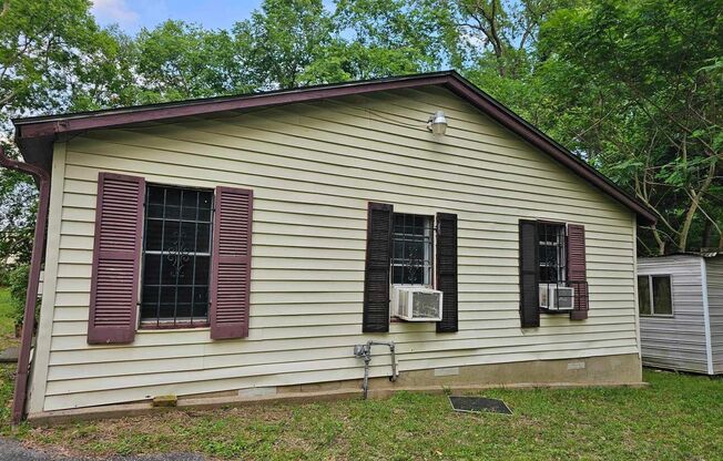 Rent-To-Own this 3 Bed, 1 Bath House on .29 acres! $1,195/Month