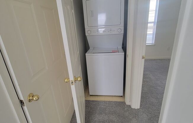 2 beds, 2 baths, $1,500