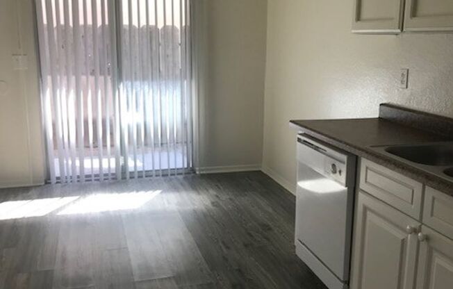 1 bed, 1 bath, 675 sqft, $1,225, Unit 123